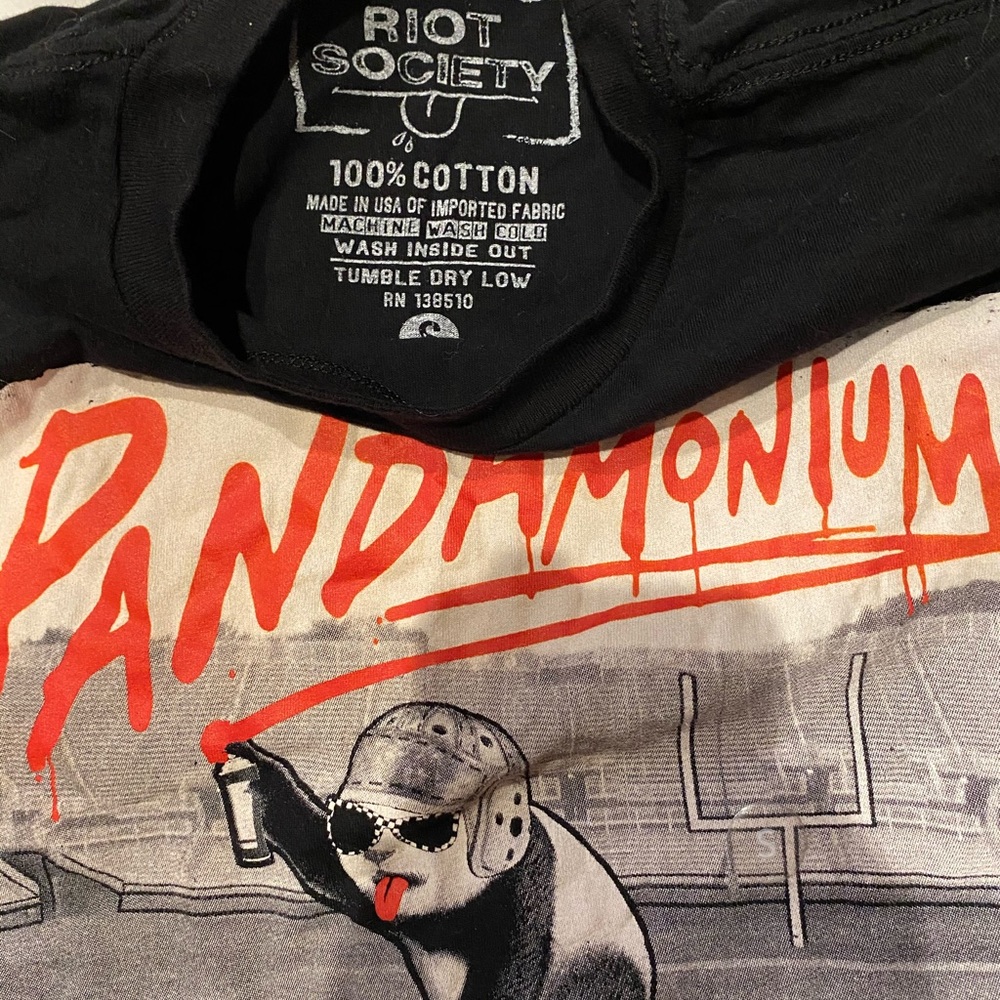 Tee - Picture 3 of 3